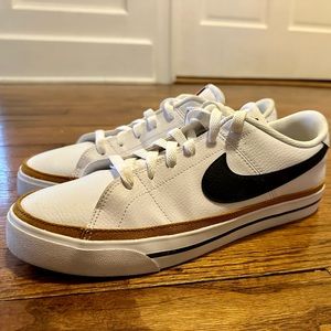 Men’s Nike Court Legacy Sneakers